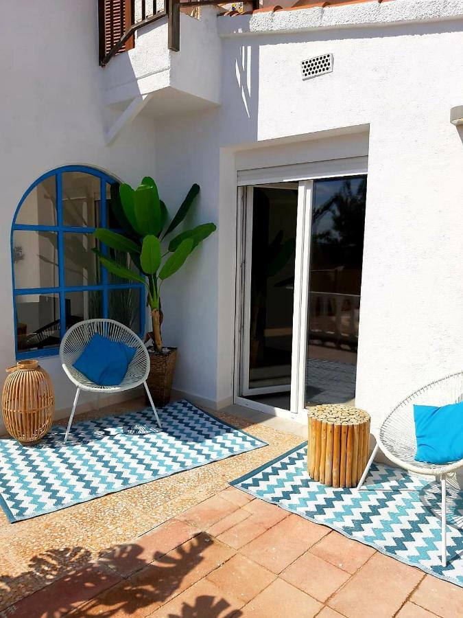 Azul Mit Privat Pool Holiday home